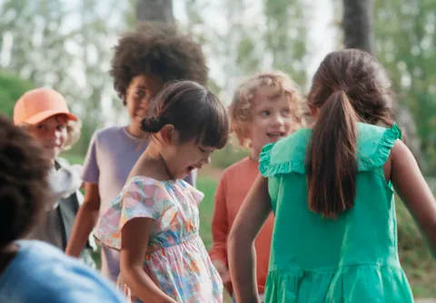 Publieke evaluatie: Pastelkleurige kinderkleding is het kopen waard